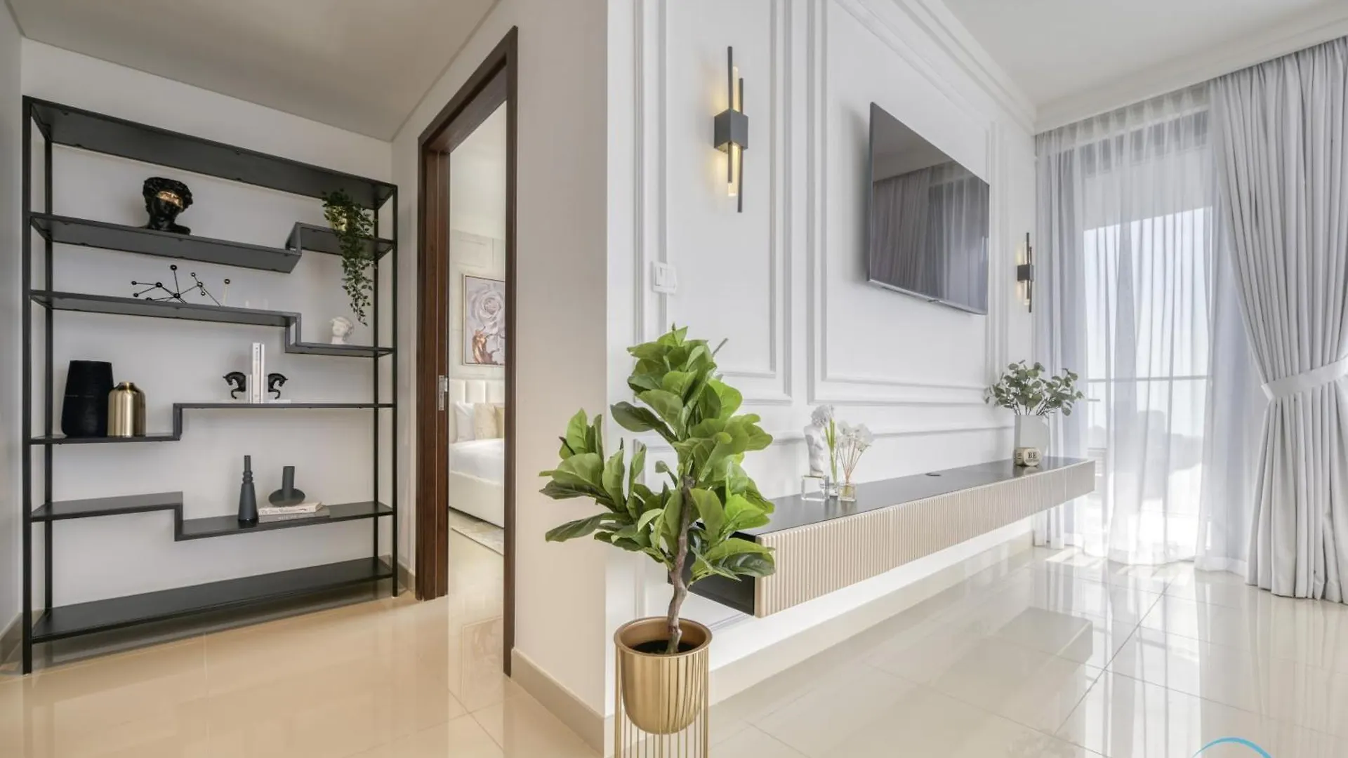 Luxurious 2Br Apartment At Boulevard Point Downtown Dubai By Deluxe Holiday Homes
