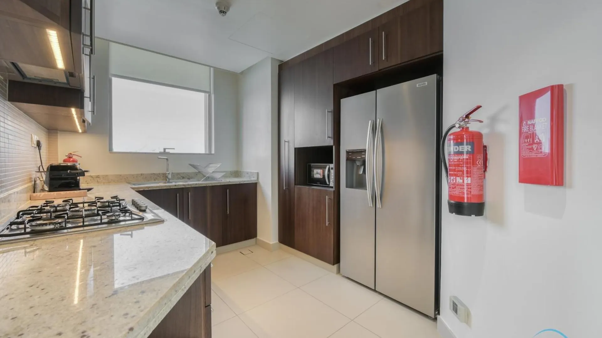 Luxurious 2Br Apartment At Boulevard Point Downtown Dubai By Deluxe Holiday Homes
