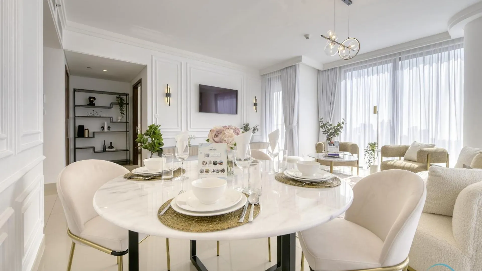 Luxurious 2Br Apartment At Boulevard Point Downtown Dubai By Deluxe Holiday Homes United Arab Emirates