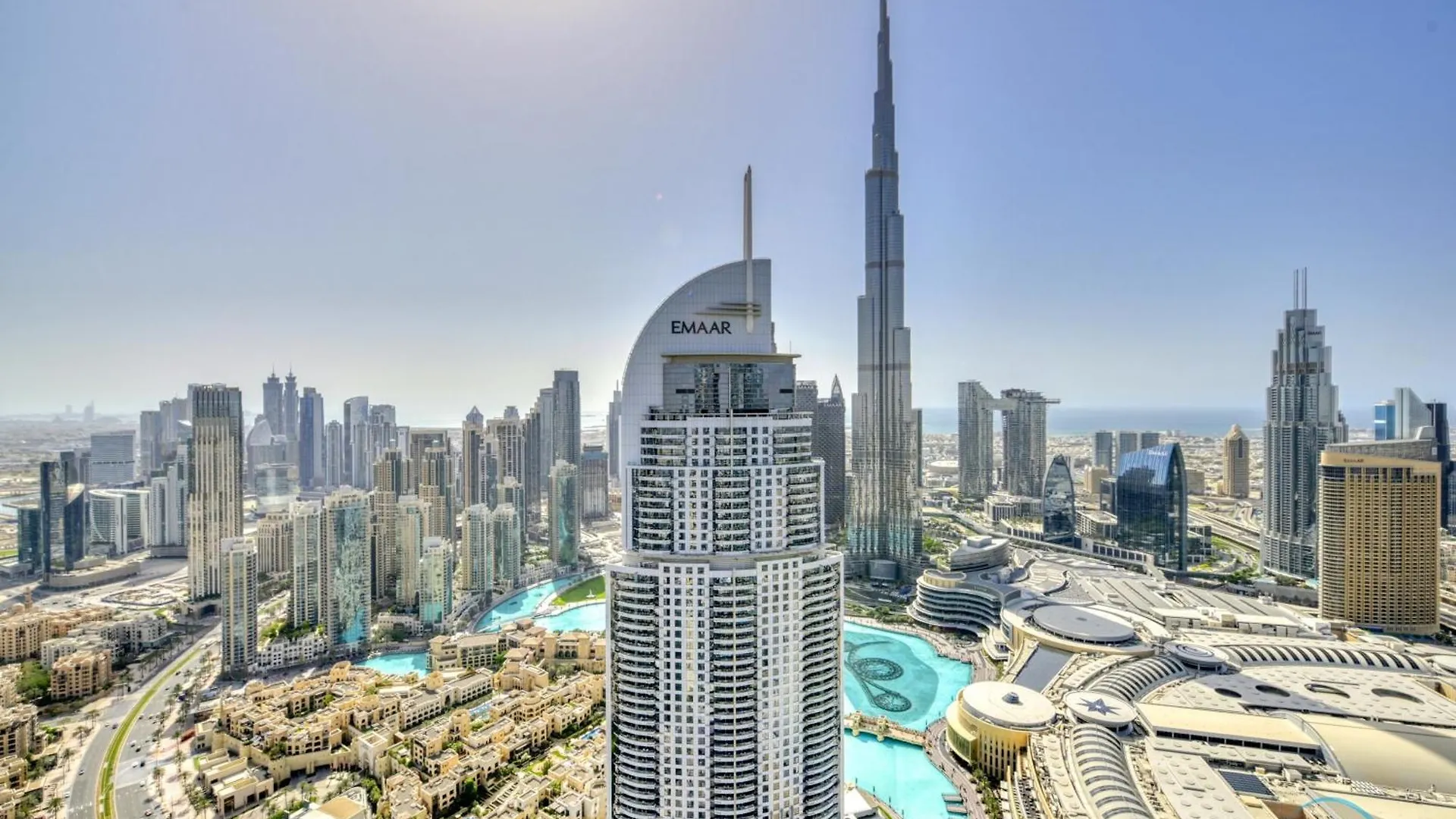 Luxurious 2Br Apartment At Boulevard Point Downtown Dubai By Deluxe Holiday Homes